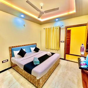 Hotel Agra Ys Taj Hotel